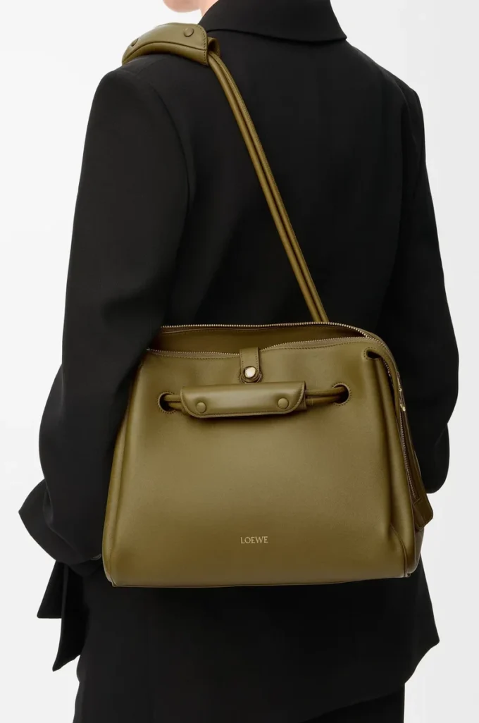 Borsa Madrid media in morbida pelle di vitello Olive