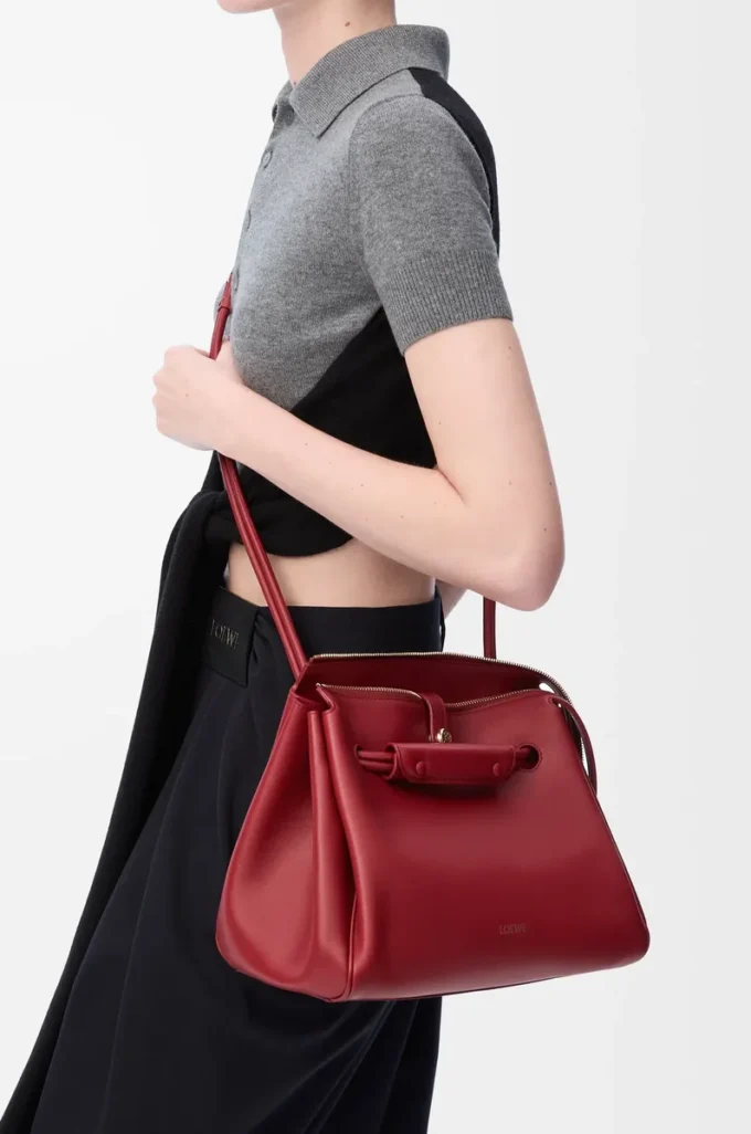 Borsa Madrid media in morbida pelle di vitello rosso bruciato Borsa Madrid media in morbida pelle di vitello rosso bruciato