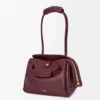 Borsa Madrid piccola in morbida pelle di vitello bordeaux scuro Borsa Madrid piccola in morbida pelle di vitello bordeaux scuro