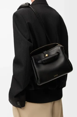 Borsa Madrid piccola in morbida pelle di vitello nera