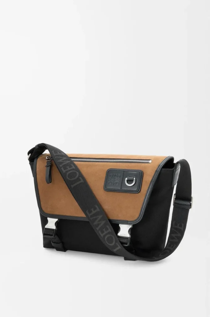 Borsa messenger Flex media in tela e pelle scamosciata Nero/Oro scuro Borsa messenger Flex media in tela e pelle scamosciata Nero/Oro scuro
