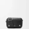 Borsa messenger Pebble piccola in morbida pelle di vitello martellata Black Borsa messenger Pebble piccola in morbida pelle di vitello martellata Black