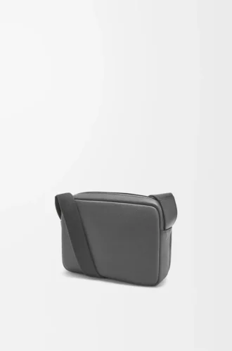 Borsa Military Messenger XS in morbida pelle di vitello martellata antracite