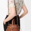 Borsa Mini Diamond Round Basket in pelle di vitello Dark Tan