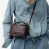 Borsa Mini Featherlight Puzzle in pelle di agnello nappa marrone scuro