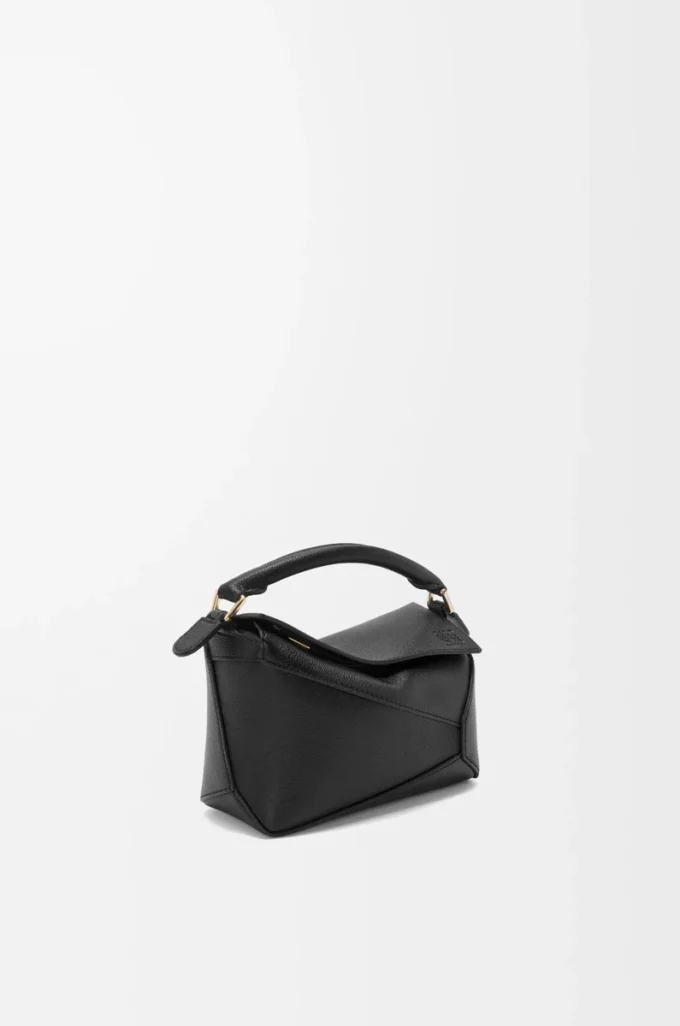 Borsa Mini Puzzle Edge in morbida pelle di vitello martellata Black