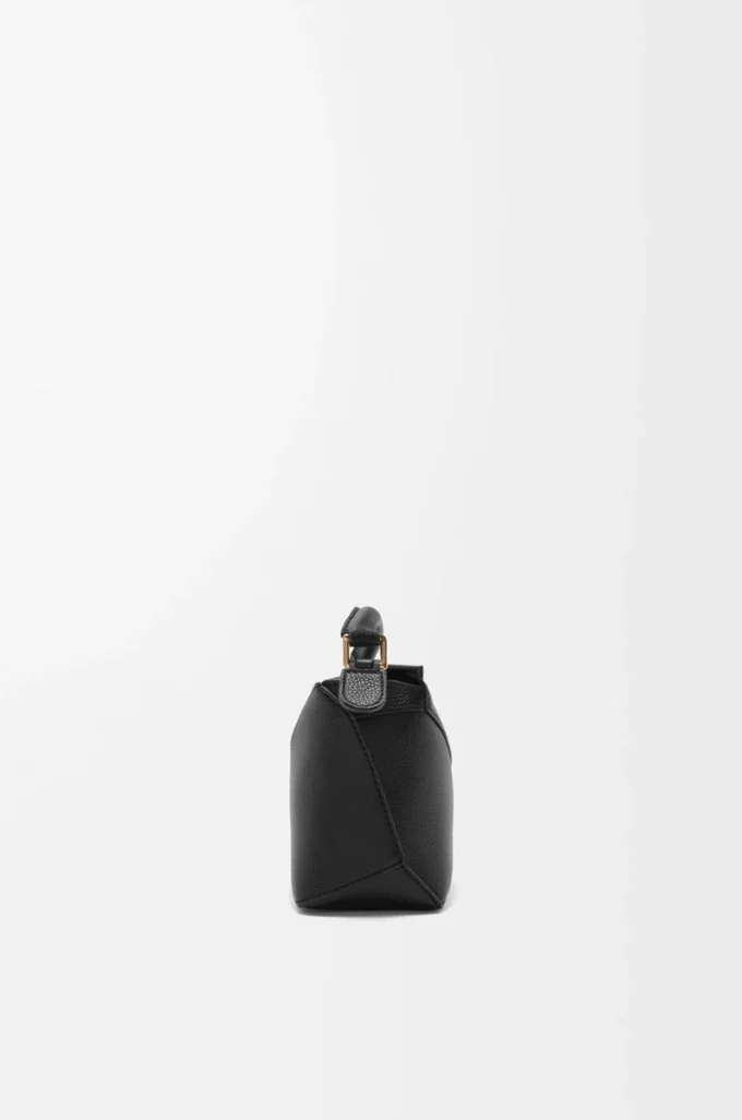 Borsa Mini Puzzle Edge in morbida pelle di vitello martellata Black