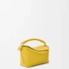 Borsa Mini Puzzle Edge in morbida pelle di vitello martellata Dandelion