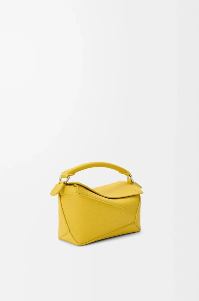 Borsa Mini Puzzle Edge in morbida pelle di vitello martellata Dandelion