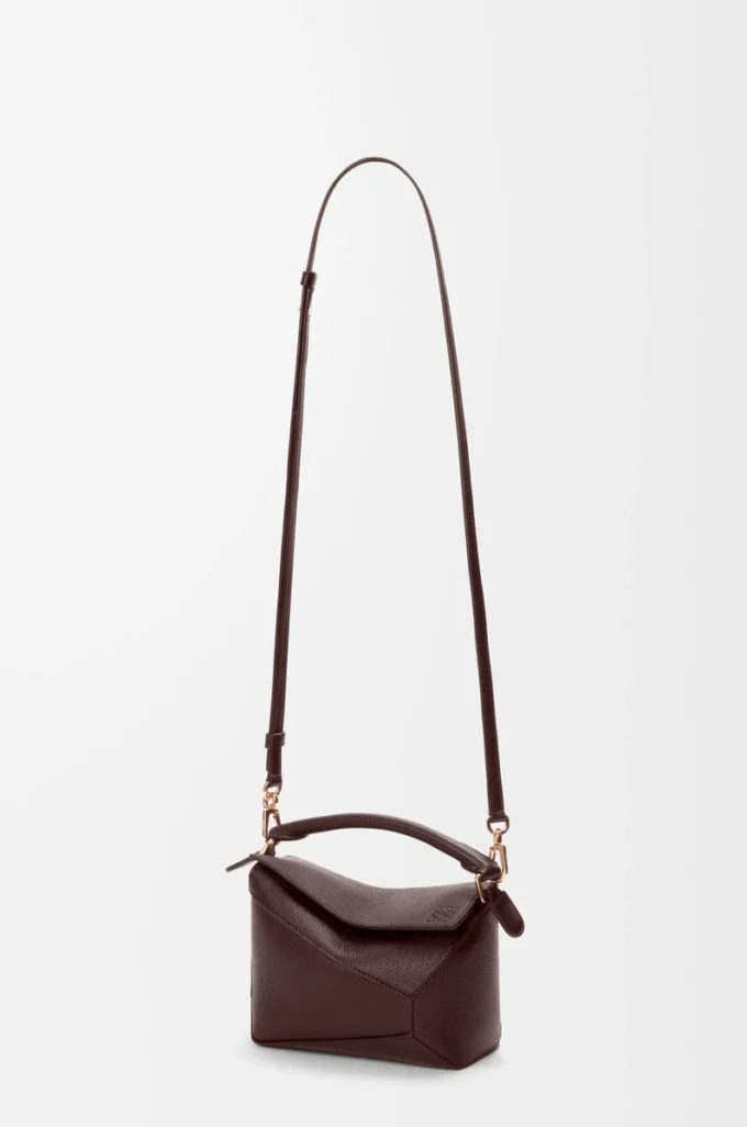 Borsa Mini Puzzle Edge in morbida pelle di vitello martellata Dark Chestnut