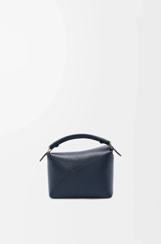Borsa Mini Puzzle Edge in morbida pelle di vitello martellata Deep Navy