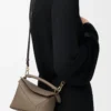Borsa Mini Puzzle Edge in morbida pelle di vitello martellata Taupe Borsa Mini Puzzle Edge in morbida pelle di vitello martellata Taupe