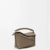 Borsa Mini Puzzle Edge in morbida pelle di vitello martellata Taupe Borsa Mini Puzzle Edge in morbida pelle di vitello martellata Taupe