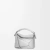 Borsa Mini Puzzle Edge in pelle di agnello laminata Argento
