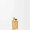 Borsa Mini Puzzle Edge in pelle di agnello laminata Gold Borsa Mini Puzzle Edge in pelle di agnello laminata Gold