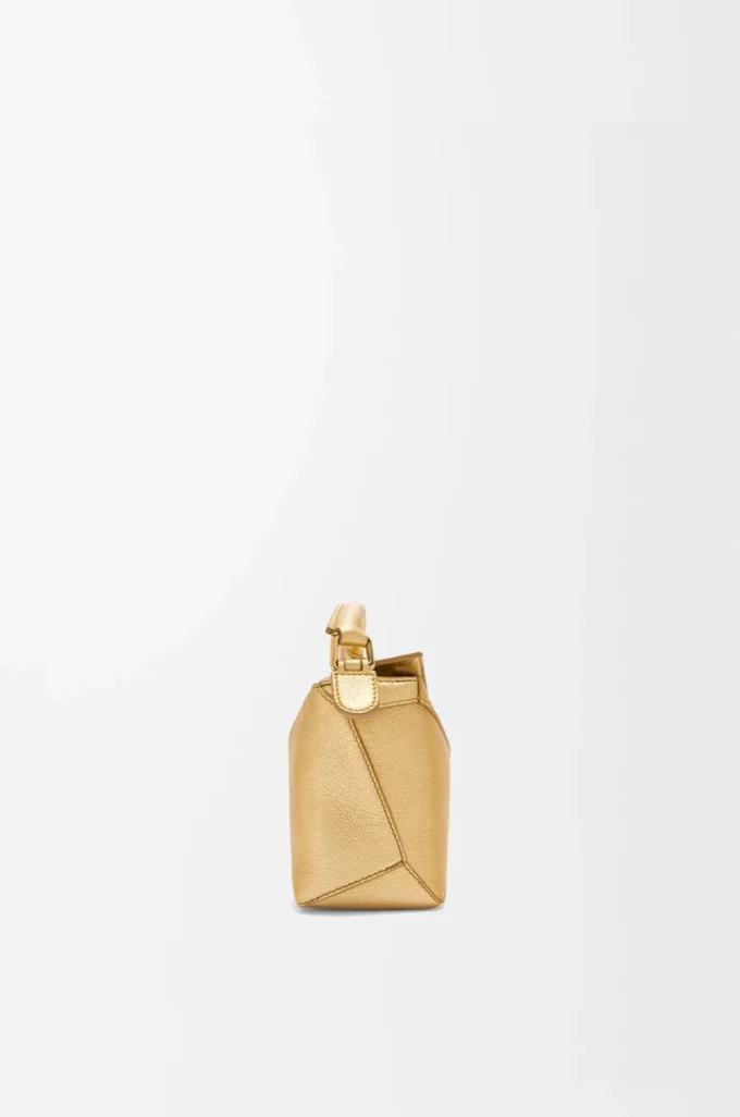 Borsa Mini Puzzle Edge in pelle di agnello laminata Gold Borsa Mini Puzzle Edge in pelle di agnello laminata Gold