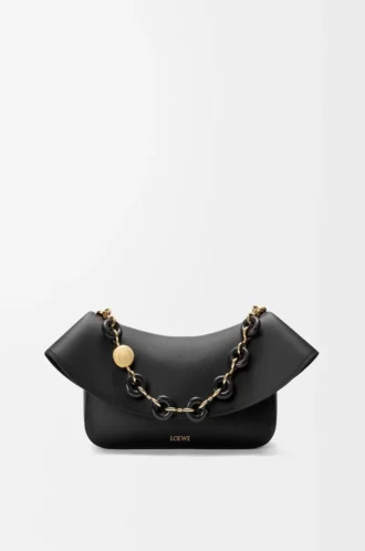 Borsa Ola media in pelle di vitello liscia nera
