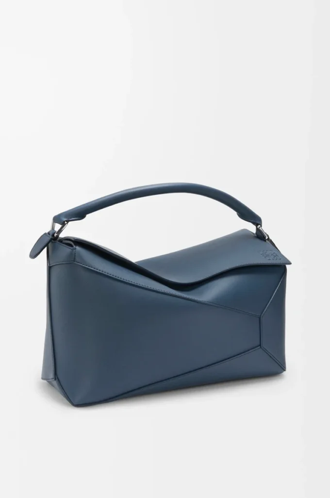 Borsa Puzzle Edge grande in classica pelle di vitello tinta indaco Borsa Puzzle Edge grande in classica pelle di vitello tinta indaco