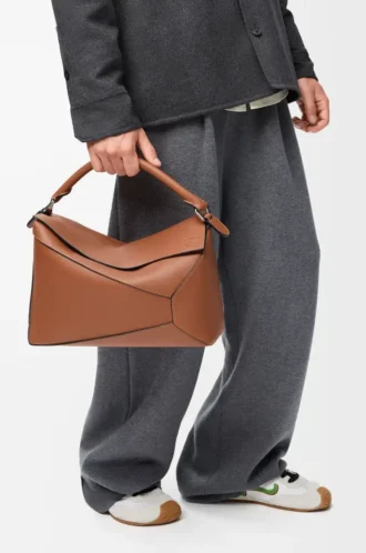 Borsa Puzzle Edge grande in pelle di vitello classica Tan