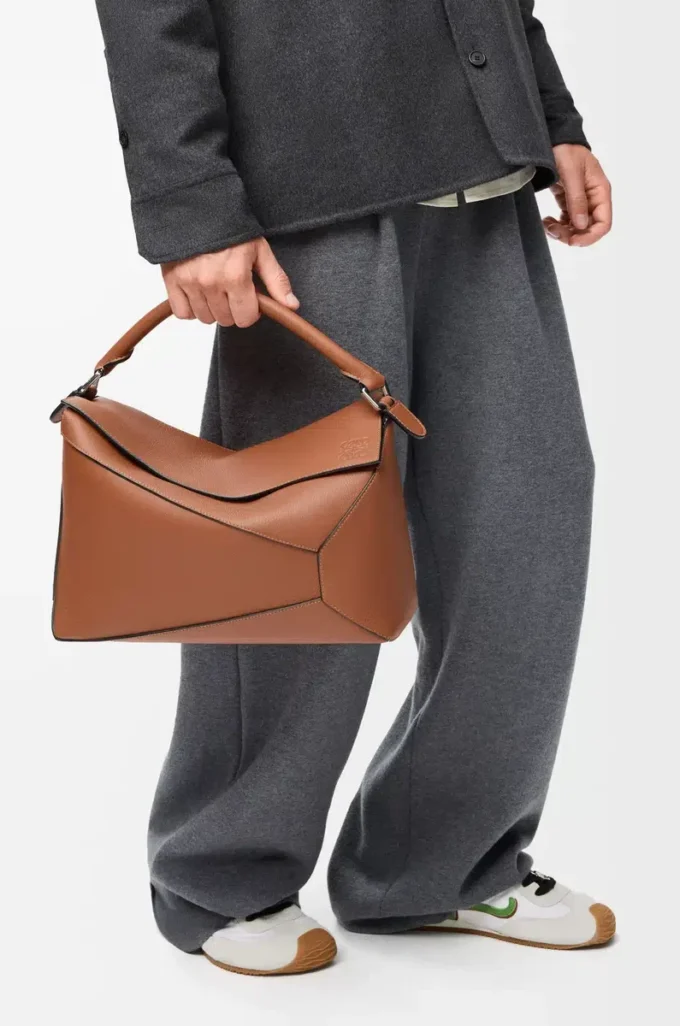 Borsa Puzzle Edge grande in pelle di vitello classica Tan