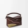 Borsa Puzzle Edge Landscape piccola in pelle di vitello nappa Chocolate/Light Moss Borsa Puzzle Edge Landscape piccola in pelle di vitello nappa Chocolate/Light Moss
