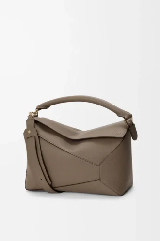 Borsa Puzzle Edge media in morbida pelle di vitello martellata Taupe