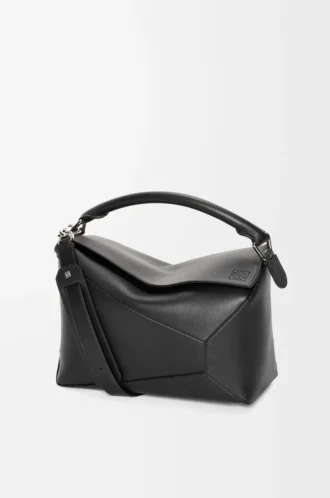 Borsa Puzzle Edge media in pelle di vitello classica nera