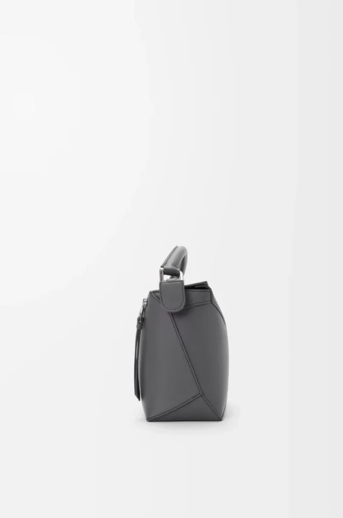 Borsa Puzzle Edge piccola in classica pelle di vitello Slate Borsa Puzzle Edge piccola in classica pelle di vitello Slate