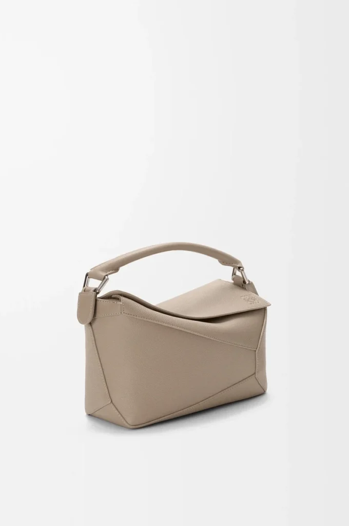 Borsa Puzzle Edge piccola in morbida pelle di vitello martellata argilla Borsa Puzzle Edge piccola in morbida pelle di vitello martellata argilla