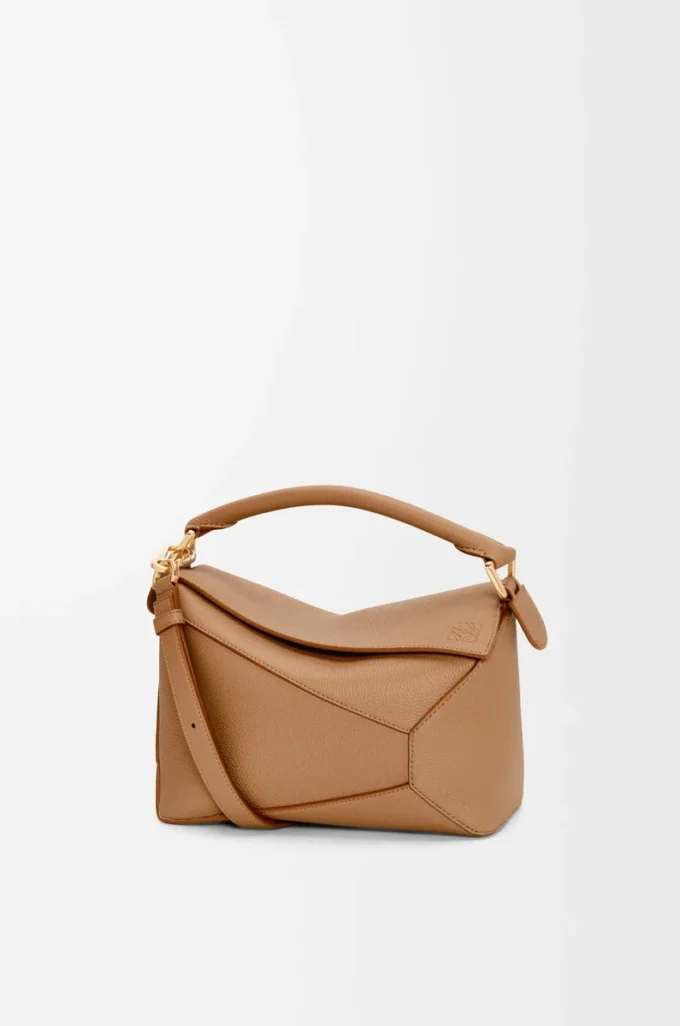Borsa Puzzle Edge piccola in morbida pelle di vitello martellata color caramello Borsa Puzzle Edge piccola in morbida pelle di vitello martellata color caramello