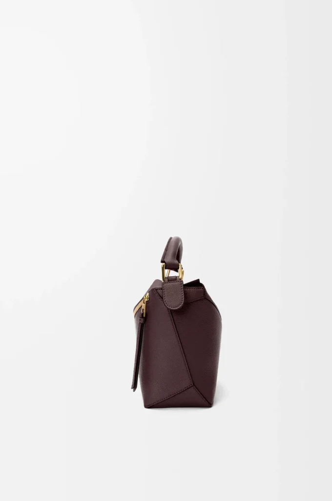 Borsa Puzzle Edge piccola in morbida pelle di vitello martellata Dark Chestnut Borsa Puzzle Edge piccola in morbida pelle di vitello martellata Dark Chestnut