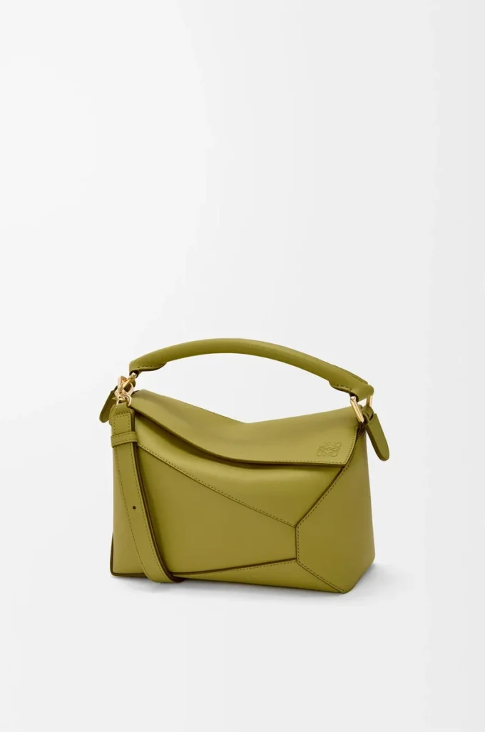 Borsa Puzzle Edge piccola in pelle di vitello classica Light Moss Borsa Puzzle Edge piccola in pelle di vitello classica Light Moss