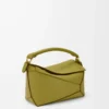 Borsa Puzzle Edge piccola in pelle di vitello classica Light Moss Borsa Puzzle Edge piccola in pelle di vitello classica Light Moss