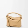 Borsa Puzzle Edge piccola in pelle di vitello classica Silk Beige Borsa Puzzle Edge piccola in pelle di vitello classica Silk Beige