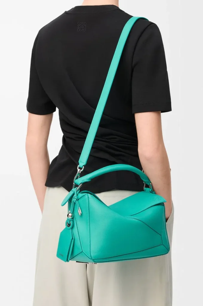 Borsa Puzzle Featherlight piccola in pelle di agnello nappa acquamarina Borsa Puzzle Featherlight piccola in pelle di agnello nappa acquamarina