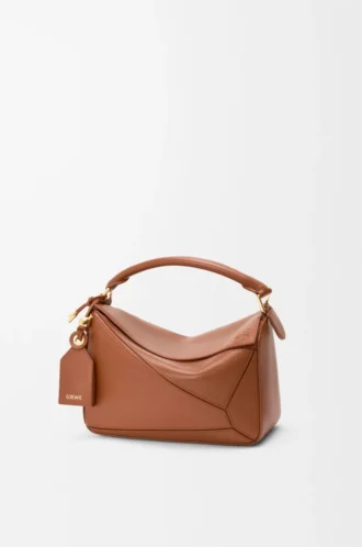 Borsa Puzzle Featherlight piccola in pelle di agnello nappa Pecan