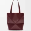 Borsa Puzzle Fold media in pelle di vitello lucida bordeaux scuro Borsa Puzzle Fold media in pelle di vitello lucida bordeaux scuro