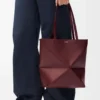 Borsa Puzzle Fold media in pelle di vitello lucida bordeaux scuro Borsa Puzzle Fold media in pelle di vitello lucida bordeaux scuro
