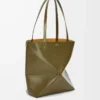 Borsa Puzzle Fold media in pelle di vitello lucida Dark Khaki Borsa Puzzle Fold media in pelle di vitello lucida Dark Khaki