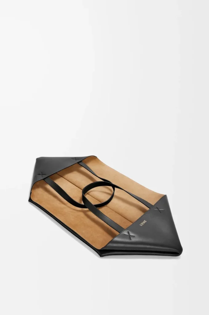 Borsa Puzzle Fold XXL in pelle di vitello lucida Nero Borsa Puzzle Fold XXL in pelle di vitello lucida Nero