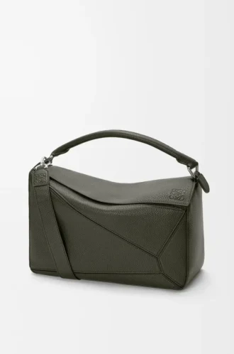 Borsa Puzzle grande in morbida pelle di vitello martellata color cachi scuro