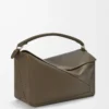 Borsa Puzzle grande in morbida pelle di vitello martellata color tundra Borsa Puzzle grande in morbida pelle di vitello martellata color tundra