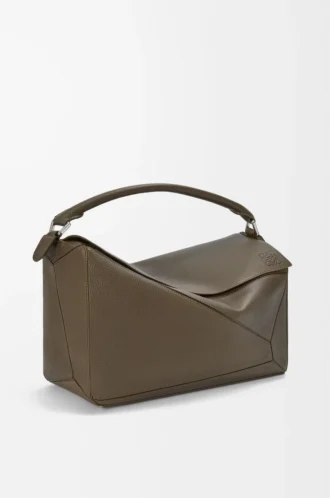 Borsa Puzzle grande in morbida pelle di vitello martellata color tundra