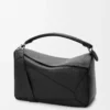 Borsa Puzzle grande in morbida pelle di vitello martellata nera Borsa Puzzle grande in morbida pelle di vitello martellata nera