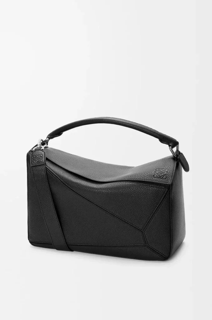 Borsa Puzzle grande in morbida pelle di vitello martellata nera Borsa Puzzle grande in morbida pelle di vitello martellata nera