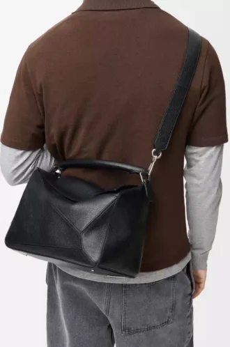 Borsa Puzzle grande in morbida pelle di vitello martellata nera