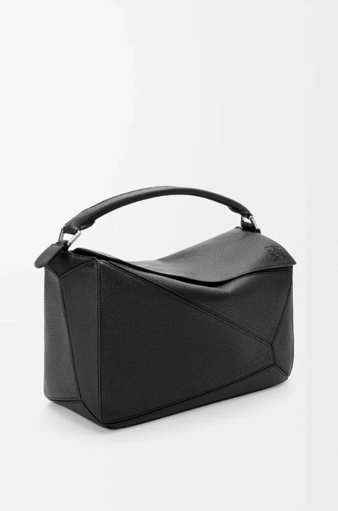 Borsa Puzzle grande in morbida pelle di vitello martellata nera Borsa Puzzle grande in morbida pelle di vitello martellata nera