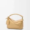 Borsa Small Featherlight Puzzle in pelle di agnello nappa Dark Butter Borsa Small Featherlight Puzzle in pelle di agnello nappa Dark Butter
