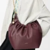 Borsa Squeeze media in morbida pelle di agnello nappa Dark Burgundy Borsa Squeeze media in morbida pelle di agnello nappa Dark Burgundy