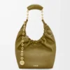 Borsa Squeeze piccola in morbida pelle di agnello nappa color oliva Borsa Squeeze piccola in morbida pelle di agnello nappa color oliva